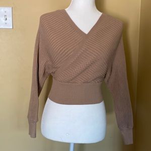 Windsor sweater tan small